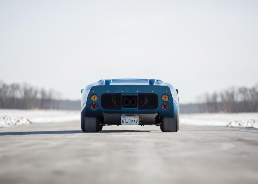  Ford GT40 Lightweight Spyder by Safir 1992 года  (фото 11 из 12)